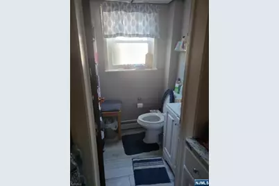 425 Main Street, West Orange Township, NJ 07052 - Photo 2