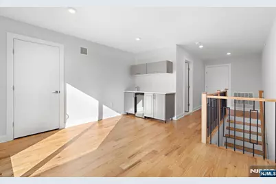 227 Wayne Avenue 227A #227A, Cliffside Park, NJ 07010 - Photo 38