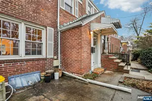 593 Beverly Rd, Teaneck Township, NJ 07666 - Photo 2