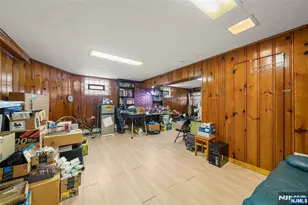 525 Chestnut St, Ridgefield, NJ 07657 - Photo 18