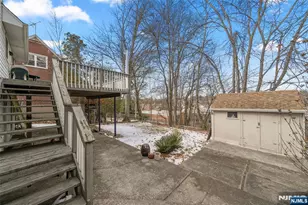 525 Chestnut St, Ridgefield, NJ 07657 - Photo 22