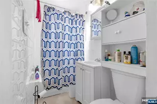 414 Mechanic St, Orange, NJ 07050 - Photo 20