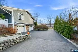 85 Oak Dr, Upper Saddle River, NJ 07458 - Photo 34