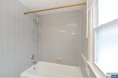 26 Bank Street, Midland Park, NJ 07432 - Photo 12