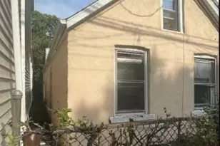 34 Holland St, Newark, NJ 07103 - Photo 10