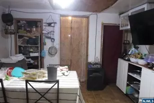 197 Fairmount Ave, Newark, NJ 07103 - Photo 2