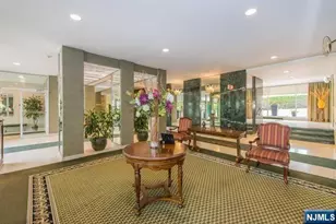 301 Beech Of7, Hackensack, NJ 07601 - Photo 4