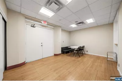 2083 Center Avenue 3A #3A, Fort Lee, NJ 07024 - Photo 20