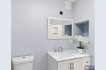 336A W Palisade Avenue, Englewood, NJ 07631 - Photo 20