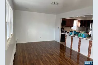 282-284 Washington Street 284 #284, Fairview, NJ 07022 - Photo 10