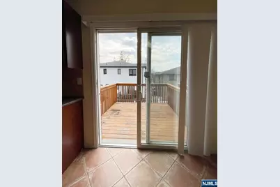 332 E Columbia Avenue A #A, Palisades Park, NJ 07650 - Photo 8