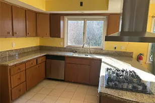 24 Drake Ln, Upper Saddle River, NJ 07458 - Photo 10