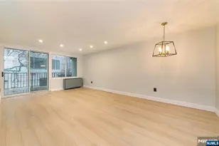 1 Wall Street 1E, Fort Lee, NJ 07024 - Photo 8