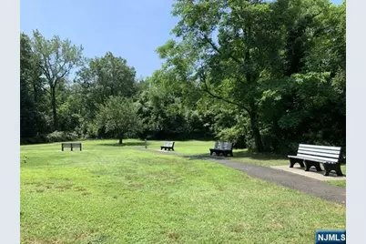 1 Wall Street 1E #1E, Fort Lee, NJ 07024 - Photo 24