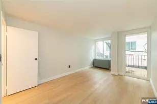 1 Wall Street 1E, Fort Lee, NJ 07024 - Photo 18