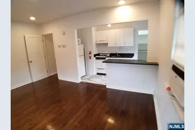 715 E Palisade Avenue 3B #3B, Englewood Cliffs, NJ 07632 - Photo 4