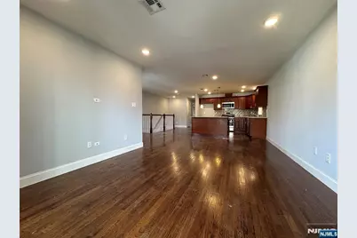 15 6th Street, Newark, NJ 07107 - Photo 2