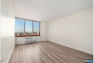 100 Old Palisade Road 3702 #3702, Fort Lee, NJ 07024 - Photo 10