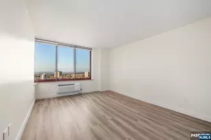 100 Old Palisade Road 3702, Fort Lee, NJ 07024 - Photo 10