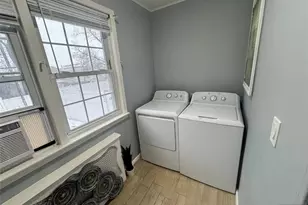 460 Ave E 1, Bayonne, NJ 07002 - Photo 18