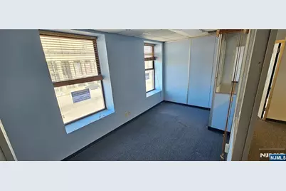 1019 Broad Street, Newark, NJ 07102 - Photo 18