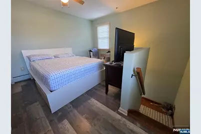 28 Wood Place 2 #2, Dumont, NJ 07628 - Photo 6