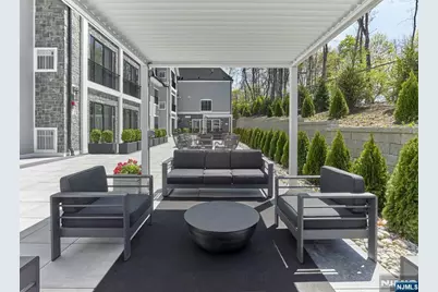 8 Tice Road 318 #318, Franklin Lakes, NJ 07417 - Photo 2