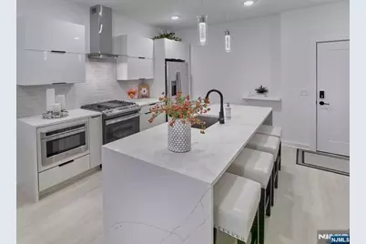 8 Tice Road 318 #318, Franklin Lakes, NJ 07417 - Photo 4