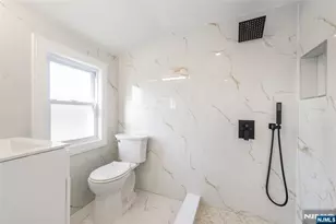 179 Huguenot Dr, New Milford, NJ 07646 - Photo 16