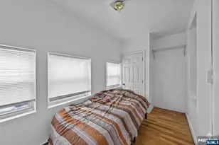 1025 Rivington St, Roselle, NJ 07203 - Photo 8
