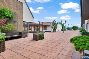 300 Gorge Road 38, Cliffside Park, NJ 07010 - Photo 38