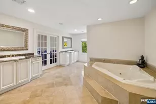 71 Roberts Rd, Englewood Cliffs, NJ 07632 - Photo 22