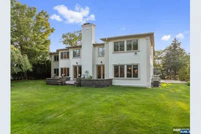 71 Roberts Road, Englewood Cliffs, NJ 07632 - Photo 34