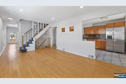 51 Day Avenue, Tenafly, NJ 07670 - Photo 6