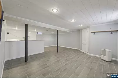 51 Day Avenue, Tenafly, NJ 07670 - Photo 26