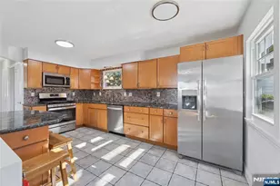 51 Day Ave, Tenafly, NJ 07670 - Photo 10