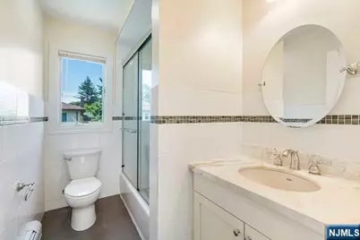 212 Slocum Way A #A, Fort Lee, NJ 07024 - Photo 22