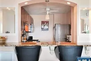 1203 River Road 19K, Edgewater, NJ 07020 - Photo 10