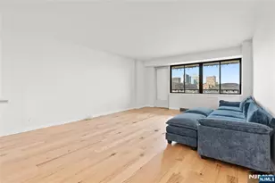 1203 River Road 20C, Edgewater, NJ 07020 - Photo 4