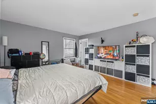 32 Hayward Pl, Wallington, NJ 07057 - Photo 12