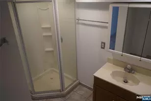 7 Westminster Pl, Garfield, NJ 07026 - Photo 2