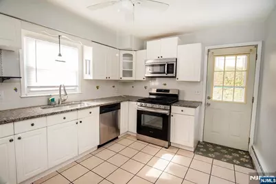 7 Westminster Place, Garfield, NJ 07026 - Photo 6