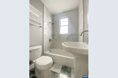 289 Parker 2 #2, Clifton, NJ 07011 - Photo 2