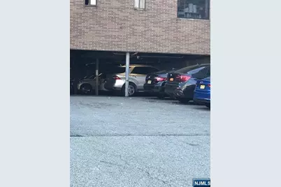 2033 Lemoine Avenue 2 #2, Fort Lee, NJ 07024 - Photo 12