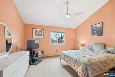 31 Fairmount Avenue 16A #16A, Hackensack, NJ 07601 - Photo 32