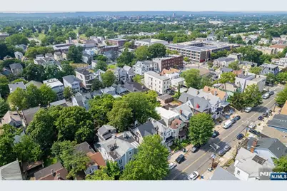 235 W 7th, Newark, NJ 07103 - Photo 8