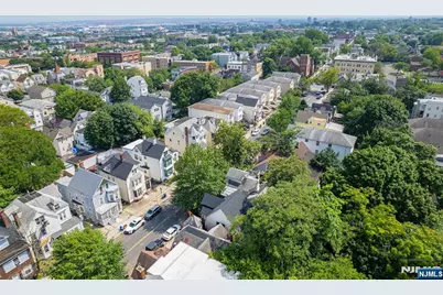 235 W 7th, Newark, NJ 07103 - Photo 6