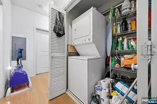 15 Enterprise Ct 105, Jersey City, NJ 07305 - Photo 12