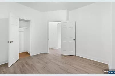 137 Kensington Avenue 101 #101, Jersey City, NJ 07304 - Photo 8