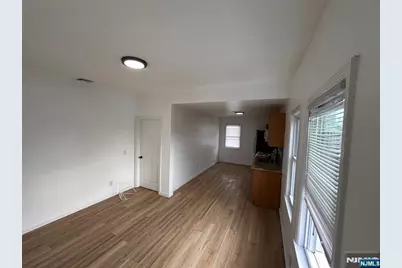 224 Fort Lee, Bogota, NJ 07603 - Photo 6